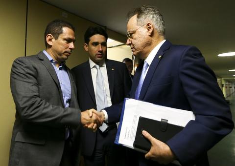 Comissão especial da reforma da Previdência reúne-se nesta terça