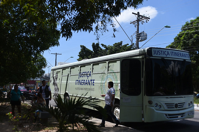 Pensão alimentícia e outros serviços são ofertados pela Justiça Itinerante nesta segunda 