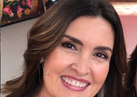 Fátima Bernardes abre o jogo após aparecer com aliança
