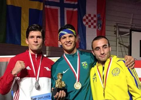 Boxeador amazonense é ouro em torneio na Polônia