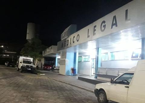 Morre jovem baleado na cabeça na frente de mercadinho em Manaus 