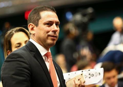 'Precisa ter noção de prioridade', diz Ramos sobre tuítes de Bolsonaro