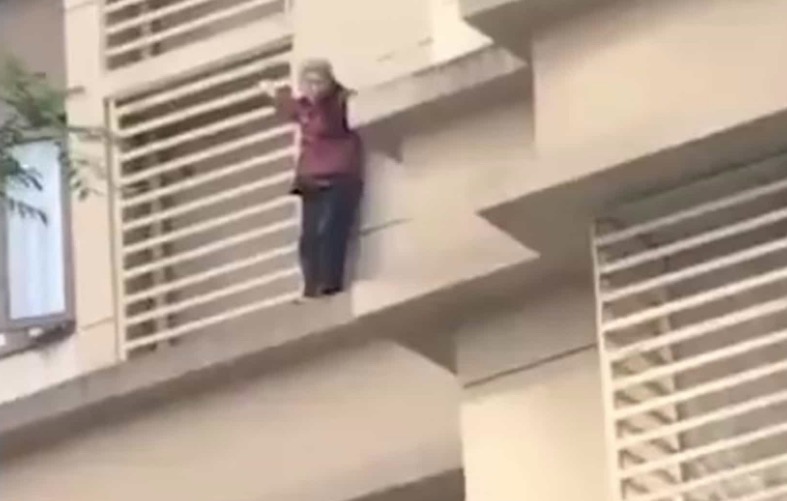 Com Alzheimer, idosa de 84 anos pula de 14º andar de prédio para escapar do calor