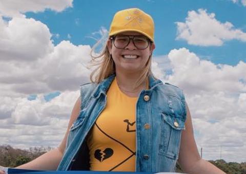 Marília Mendonça chega a Manaus para show gratuito