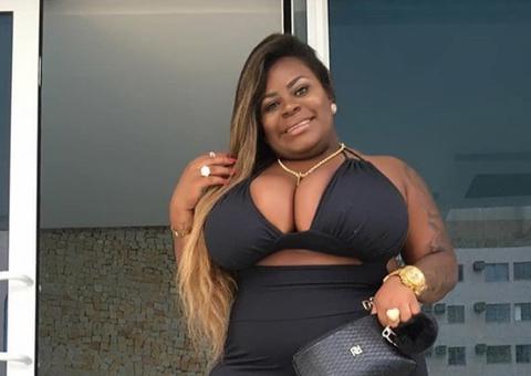 Jojo Todynho surge repaginada após perder 16kg e colocar silicone 