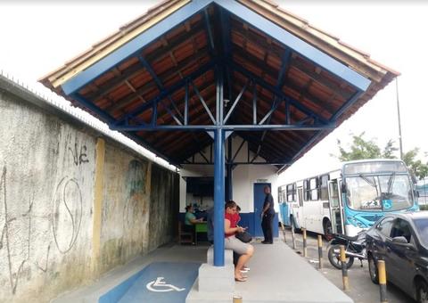 Terminais de bairros são reformados em Manaus