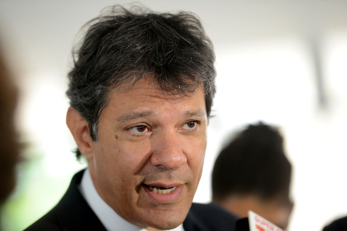 TSE arquiva investigação de crime eleitoral contra Haddad