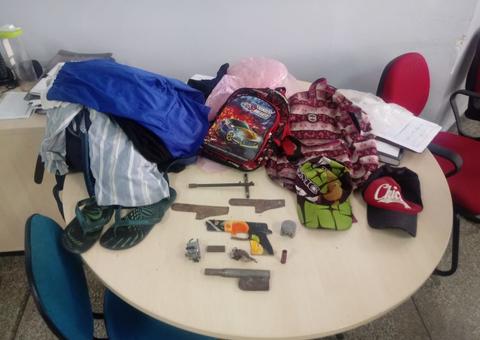 Com armas artesanais, trio é preso enquanto se preparava para assaltar ônibus em Manaus