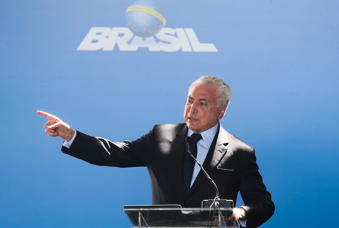 ‘Temer, sobretudo, é pai de família honrado!’, diz defesa