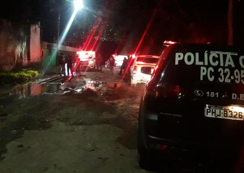 Vigilante encontra homem estrangulado na rua de conjunto em Manaus