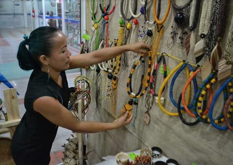 Bazar de Dia Das Mães movimenta Shopping do Artesanato  