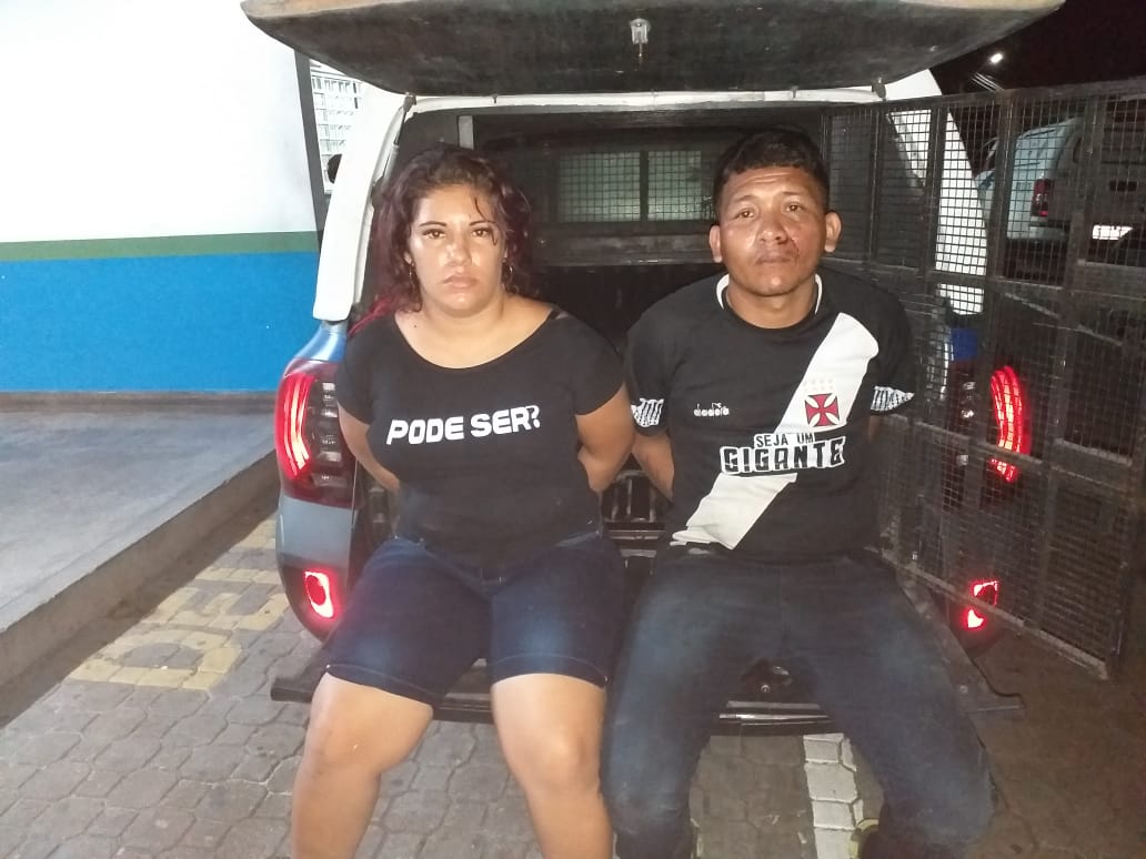 Casal é preso após capotar com carro roubado e despencar em igarapé de Manaus