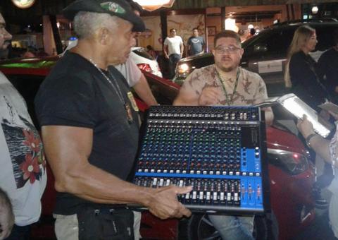 Bar é multado em R$ 5,3 mil durante ação de combate à poluição sonora em Manaus 