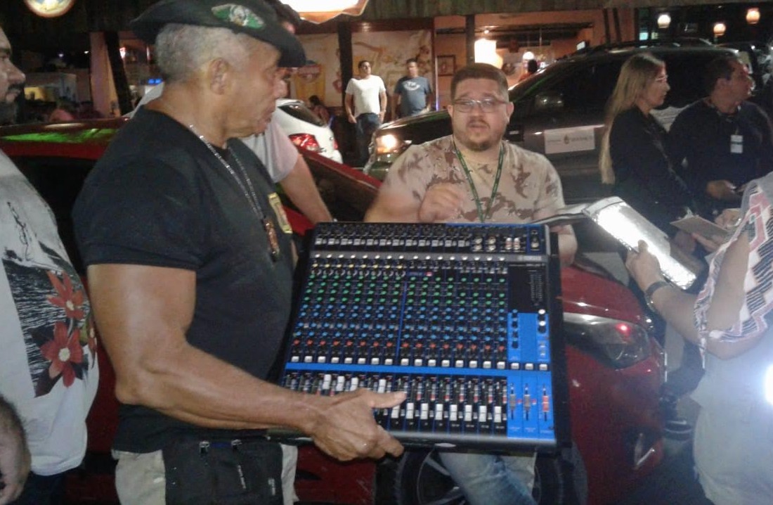 Bar é multado em R$ 5,3 mil durante ação de combate à poluição sonora em Manaus 