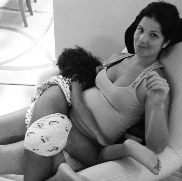 Ser mãe pode ser um fardo e as mulheres estão falando sobre isso
