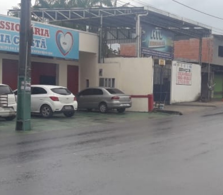 Condutor de moto que matou idosa atropelada em Manaus estava fazendo racha 