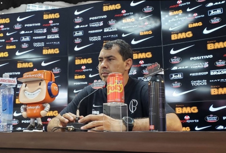 Carille aguarda sorteio da Sul-Americana para definir estratégia do Corinthians