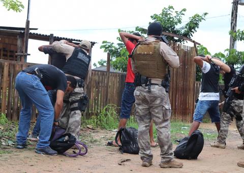 Polícia desarticula milícias que tocam terror dentro de invasões em Manaus