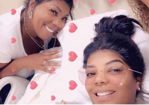 Val Marchiori faz insinuação sobre Ludmilla e mãe da cantora solta o verbo