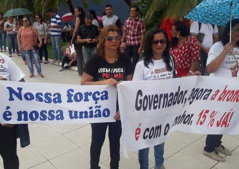 Professores não cedem e acusam Wilson Lima de tentar criminalizar o movimento