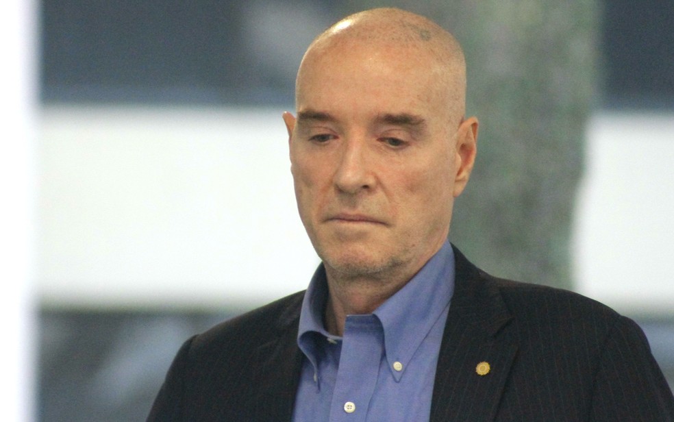 Justiça autoriza bloqueio de R$ 196 milhões de Cabral e Eike