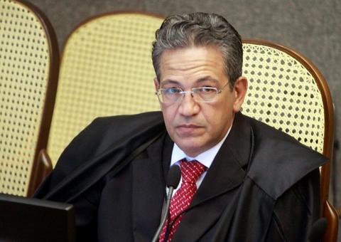 Ministro Mauro Campbell faz encerramento de congresso em Manaus