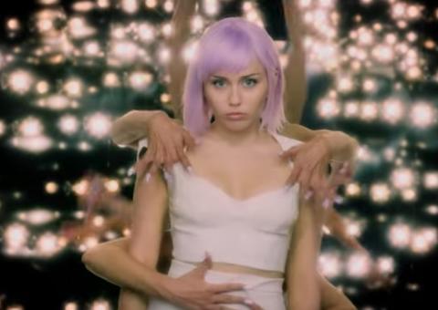 Miley Cyrus estará na nova temporada da série 'Black Mirror'