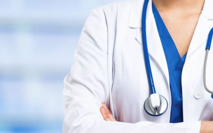 MEC quer aperfeiçoar processo de revalidação do diploma de medicina