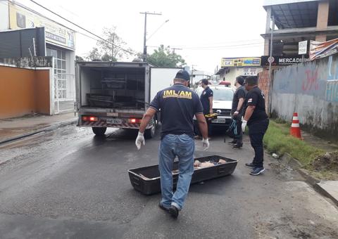 Polícia investiga morte de homem que teria caído de motocicleta durante assalto