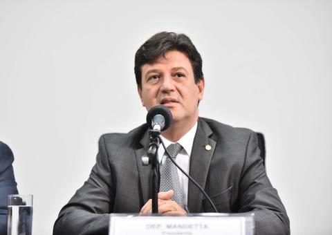 Ministro da Saúde promete interiorizar assistência no Amazonas 
