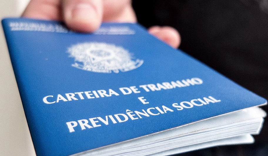 Prefeitura oferta vagas para vendedor, auxiliar de limpeza  e outras funções nesta sexta