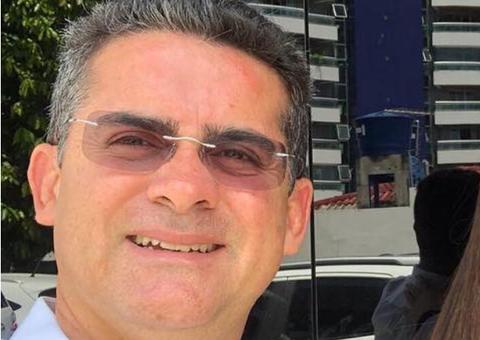 PSB anuncia desfiliação de David Almeida