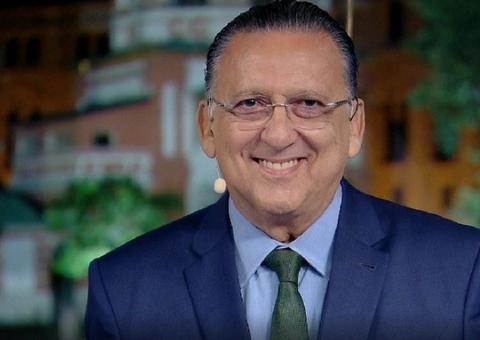 Após ter salário reduzido, Galvão Bueno estrela primeiro merchan 