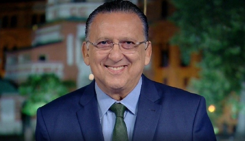 Após ter salário reduzido, Galvão Bueno estrela primeiro merchan 