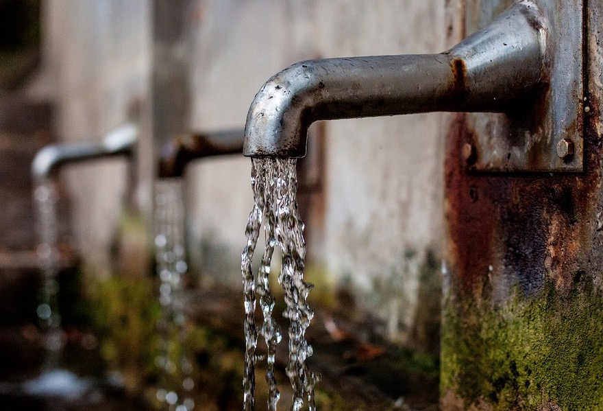 Bairros de Manaus terão fornecimento de água interrompido por mais de 24h em Manaus