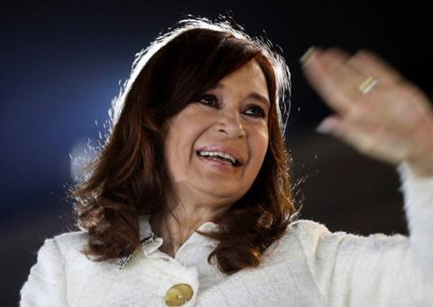 Cristina Kirchner anuncia candidatura à vice-presidência da Argentina 