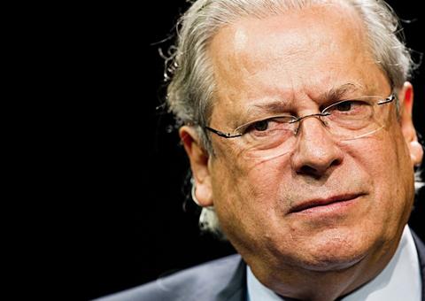 José Dirceu é transferido da PF para Complexo Médico-Penal