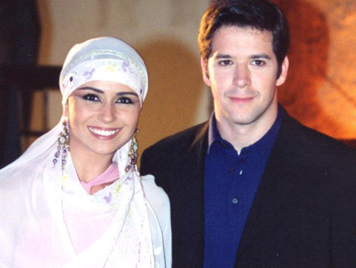 Sucesso: ’O Clone’ ganha reprise e fãs comemoram 