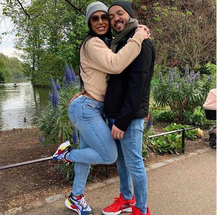 Gracyanne e Belo comemoram 7 anos de casados e se derretem em declarações: 'minha Arnold brasileira'