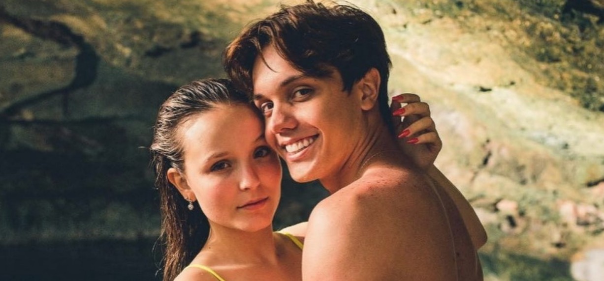 Larissa Manoela se revolta após vídeo íntimo ser atribuído a ela e ao namorado
