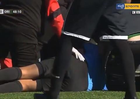  Árbitro passa mal durante jogo e morre aos 32 anos 