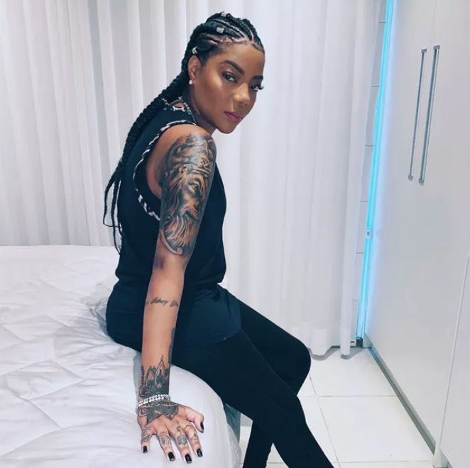 Em tratamento, Ludmilla comemora melhora: ‘quase sem dor’