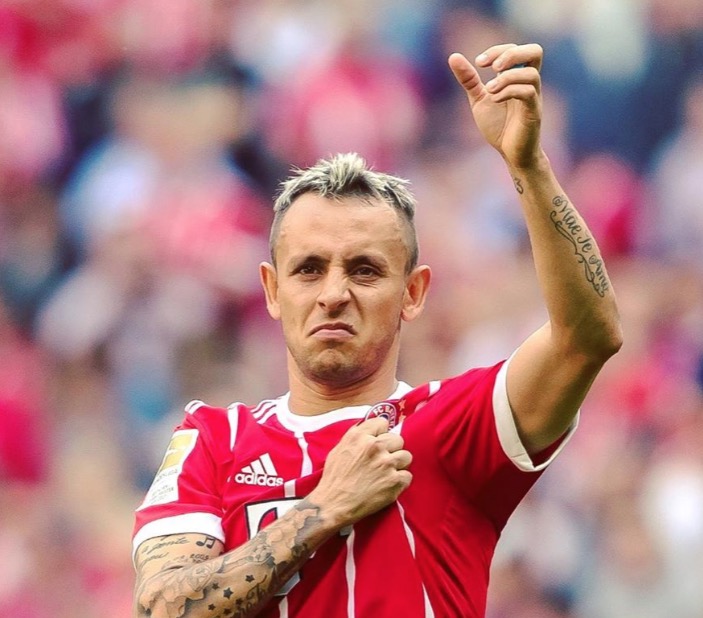 Rafinha aceita proposta e deve reforçar o Flamengo 