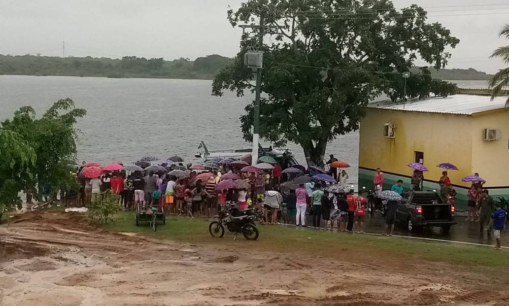 Corpo de menina desaparecida em naufrágio é encontrado no Amazonas 