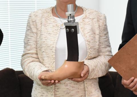 Bioprótese e outros produtos desenvolvidos na UEA participam de feira nacional de bioeconomia