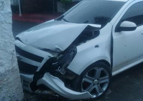 Casal suspeito de arrastão é preso após trocar tiros em borracharia de Manaus