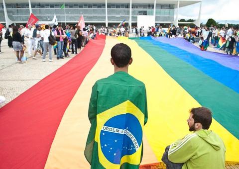 STF julga criminalização da homofobia e medicamentos de alto custo nesta semana