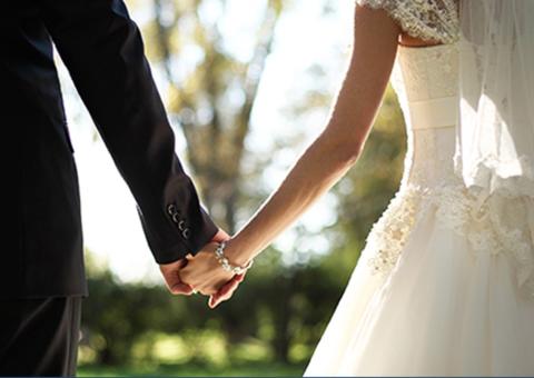 Casamento mais longo do mundo chega ao fim com morte de marido