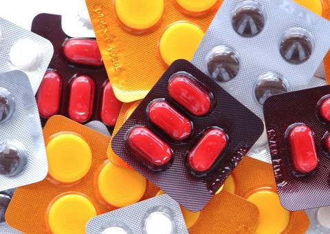 STF começa a julgar fornecimento de remédios de alto custo pelo SUS