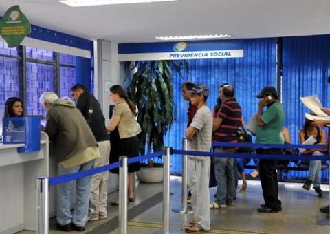 Até julho, serviços do INSS serão feitos só por internet ou telefone